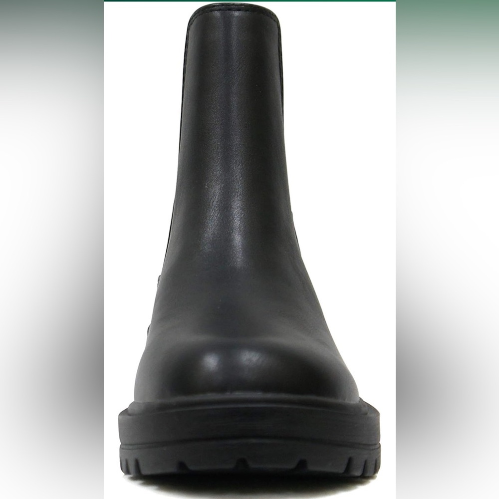Soda Black Chelsea Lug Sole Ankle Boots - Picture 3 of 7